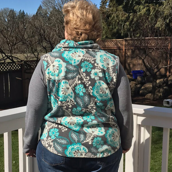 High Neck Vest Sewing Pattern - Image 6